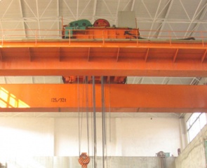 Cầu trục dầm đôi dùng móc treo kiểu QD  