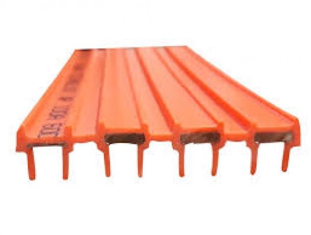 Ray Điện Cách Điện 4 Cực Liền Khối